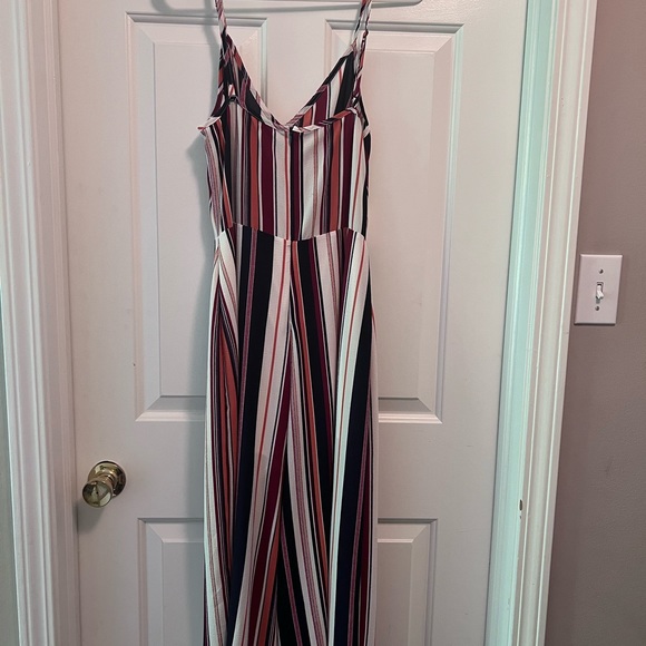 Guess Jumpsuit/long Romper - Picture 4 of 4